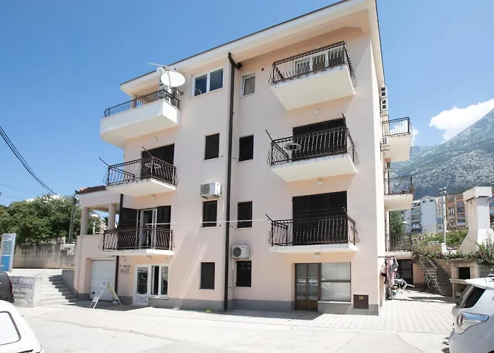 Apartment L&m Makarska