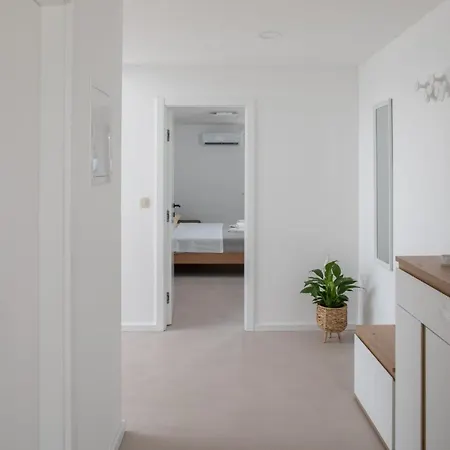 L&m Apartment *