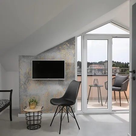 L&m Apartment *