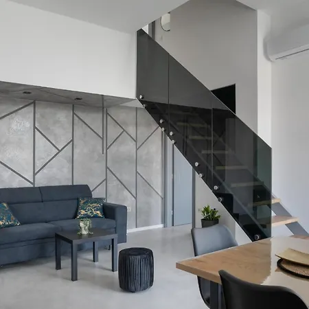 L&m Apartment *