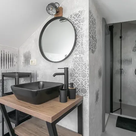 Apartment L&m *
