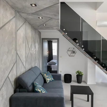 L&m Apartment *