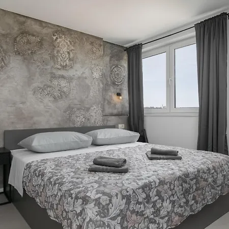 Apartment L&m